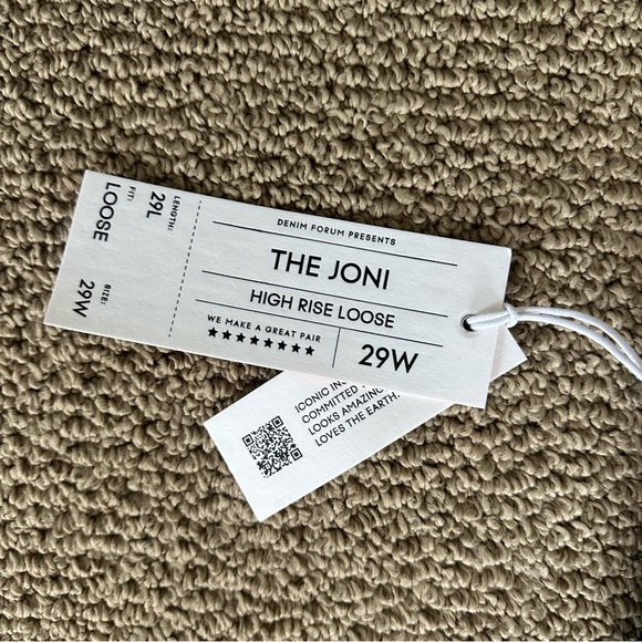 Aritzia Joni High Rise Jeans - Picture 4 of 5
